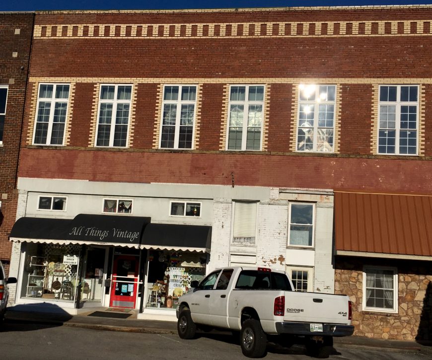 All Things Vintage Livingston, Tennessee 03/18/2019 SPG Family
