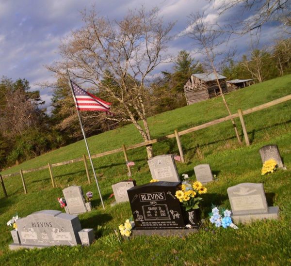 Blevins Cemetery Big South Fork National River and Recreation Area Oneida, Tennessee 04/04