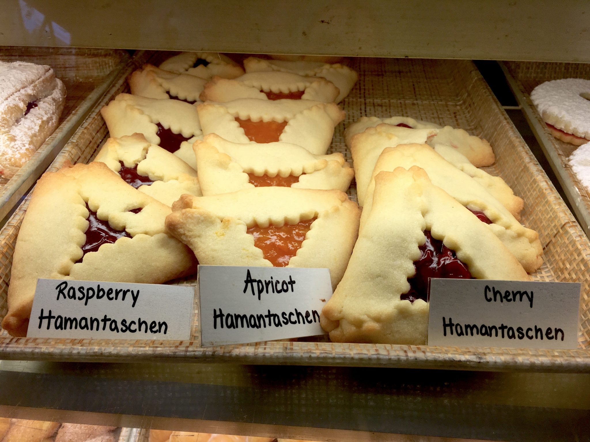 Hofer’s Bakery & Cafe Helen, 06/19/2019 SPG Family