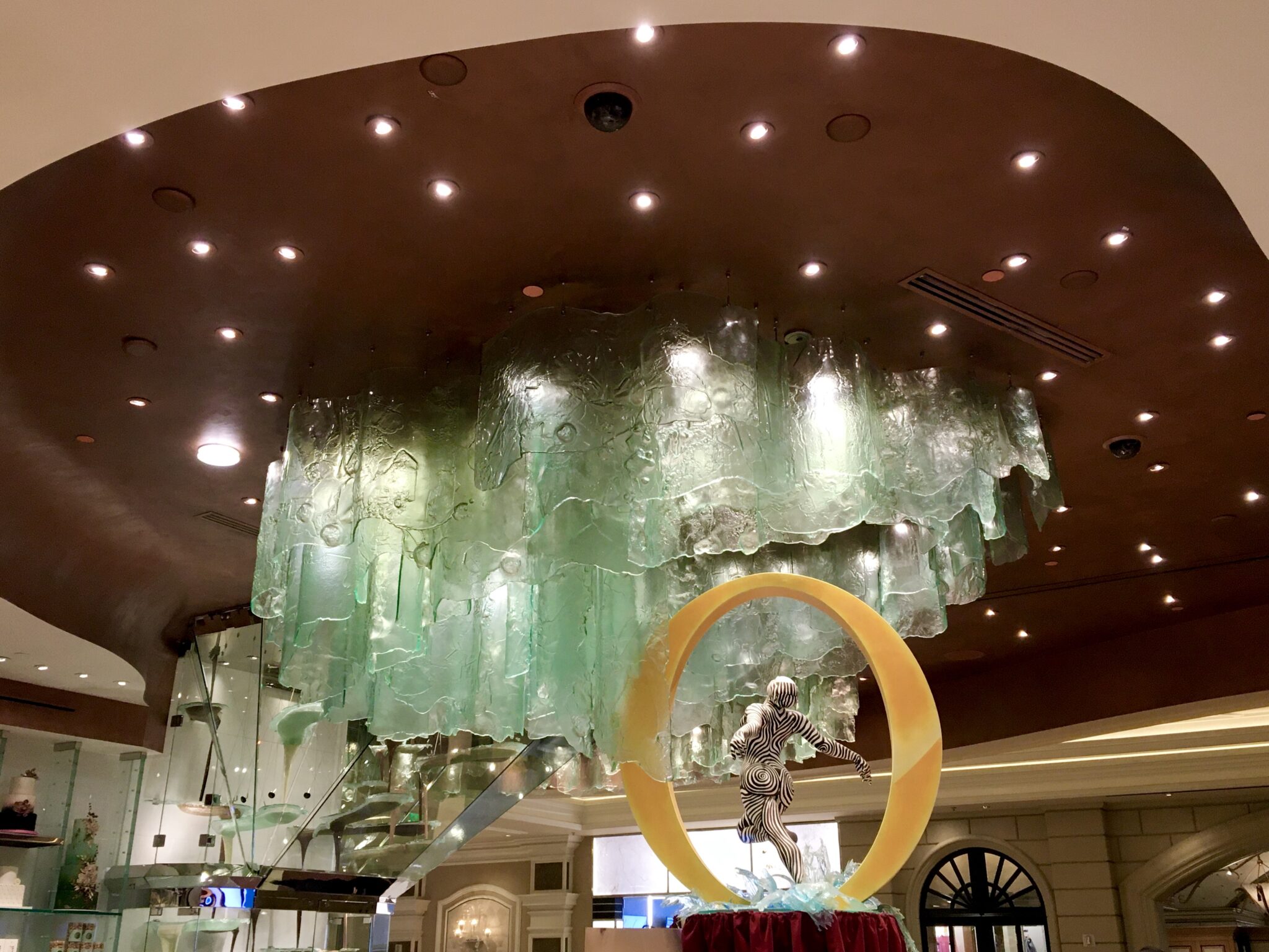 The World’s Largest Chocolate Fountain at the Bellagio Patisserie in