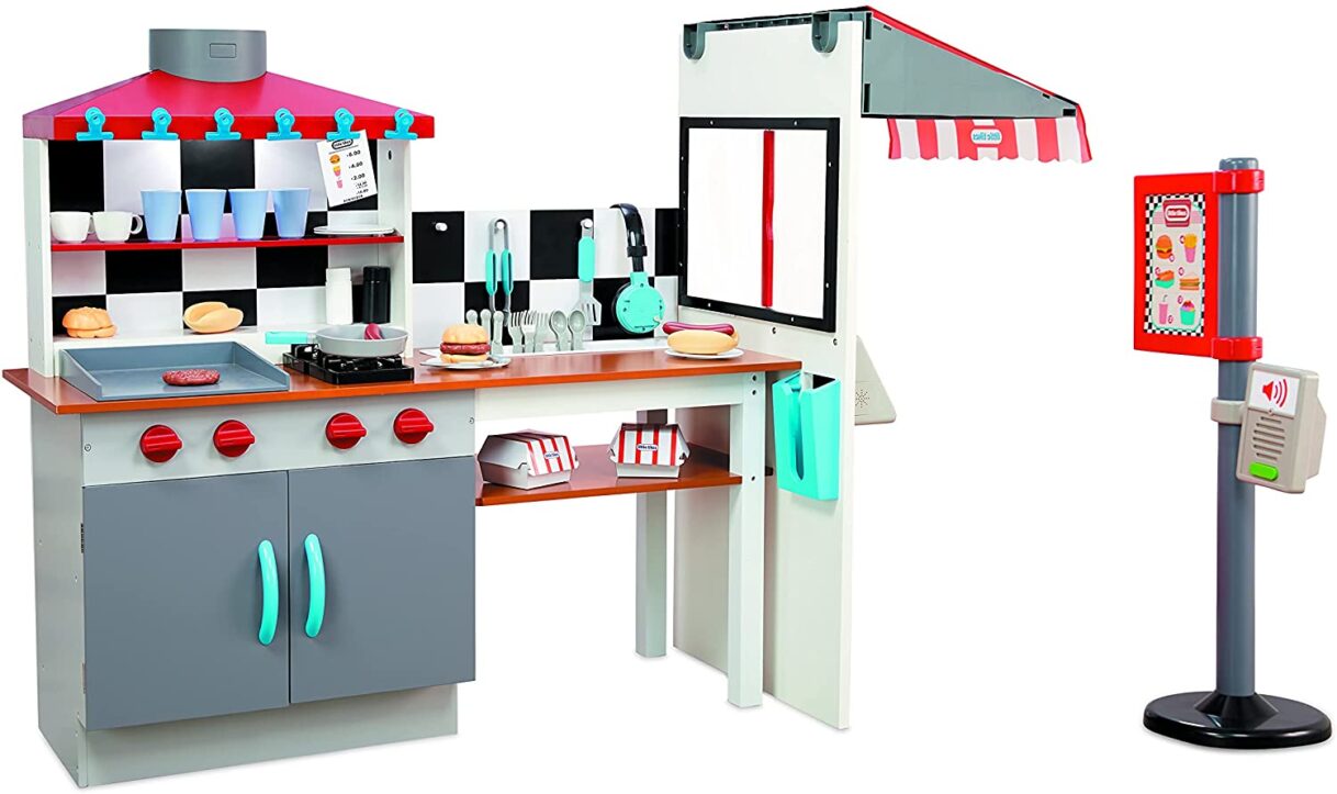 Top Toys 2021 Wooden Kitchen Playsets SPG Family Adventure Network